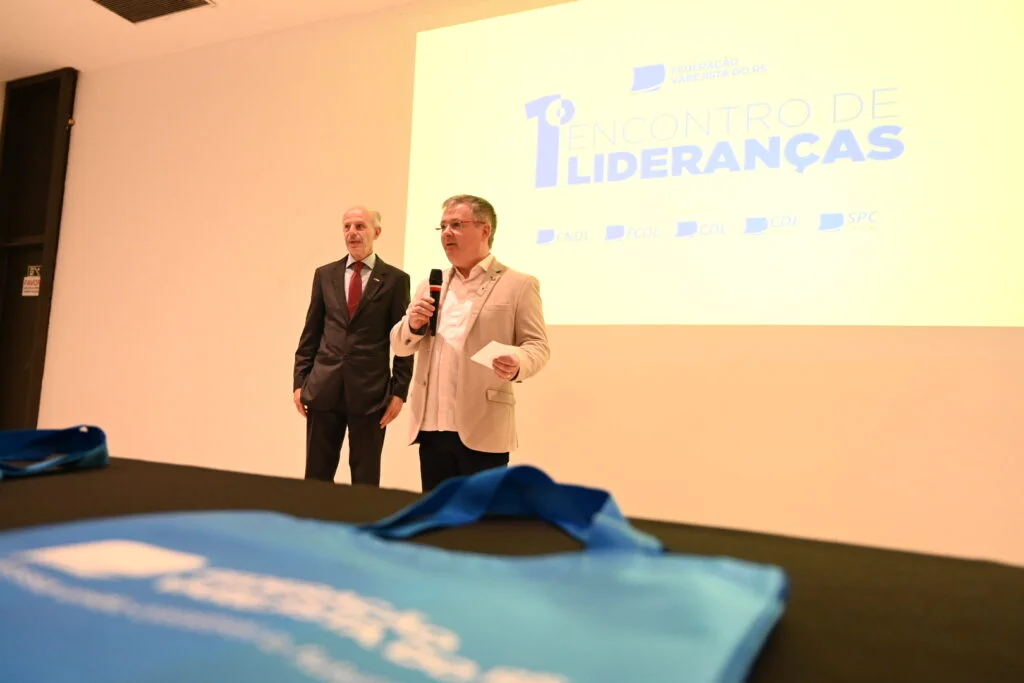 62 milhões de pessoas inadimplentes no Brasil: evento mostra para entidades representativas do comércio no RS a importância da proteção ao crédito 3 407474 1015000 z62 8544