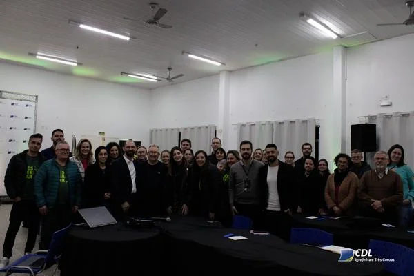 Programa Evoluir tem ajudado empresários de Igrejinha e Três Coroas a se desenvolverem 8 cdl evoluir