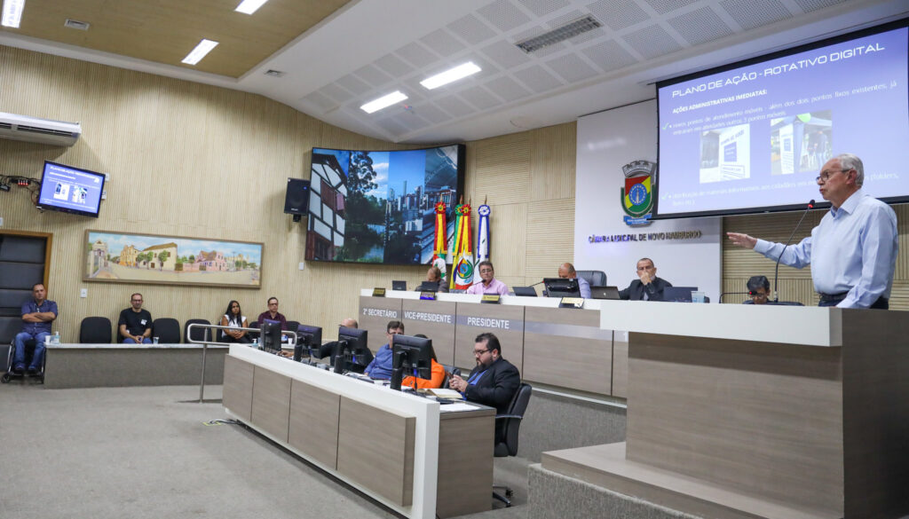 Diretoria da CDL-NH participa de sessão na Câmara sobre rotativo digital 6 418452 1047675 52675215965 93fc7e45ec k