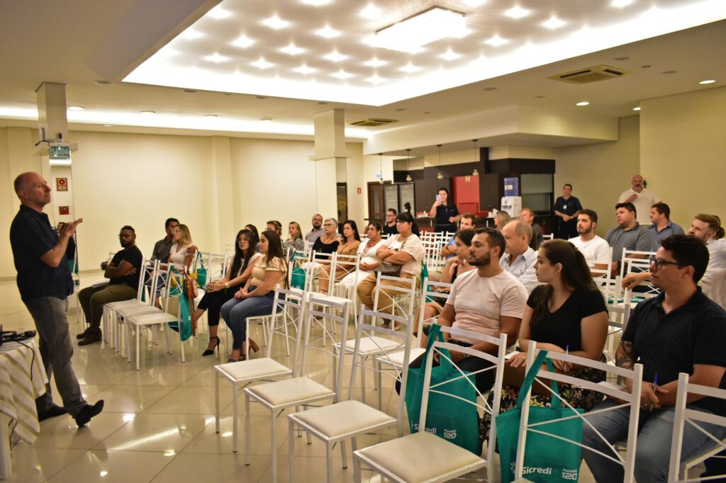 CDL-NH sedia 1ª etapa do Empretec 9 419601 1050623 dsc 0075