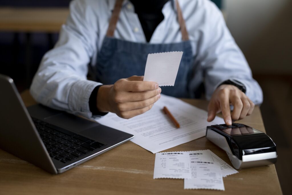 Varejo precisa estar adaptado a mudança do RICMS/RS, quanto à Nota Fiscal do Consumidor Eletrônica (NFC-e) 5 420858 1054088 420418 1052681 feche digitando manualmente na pos