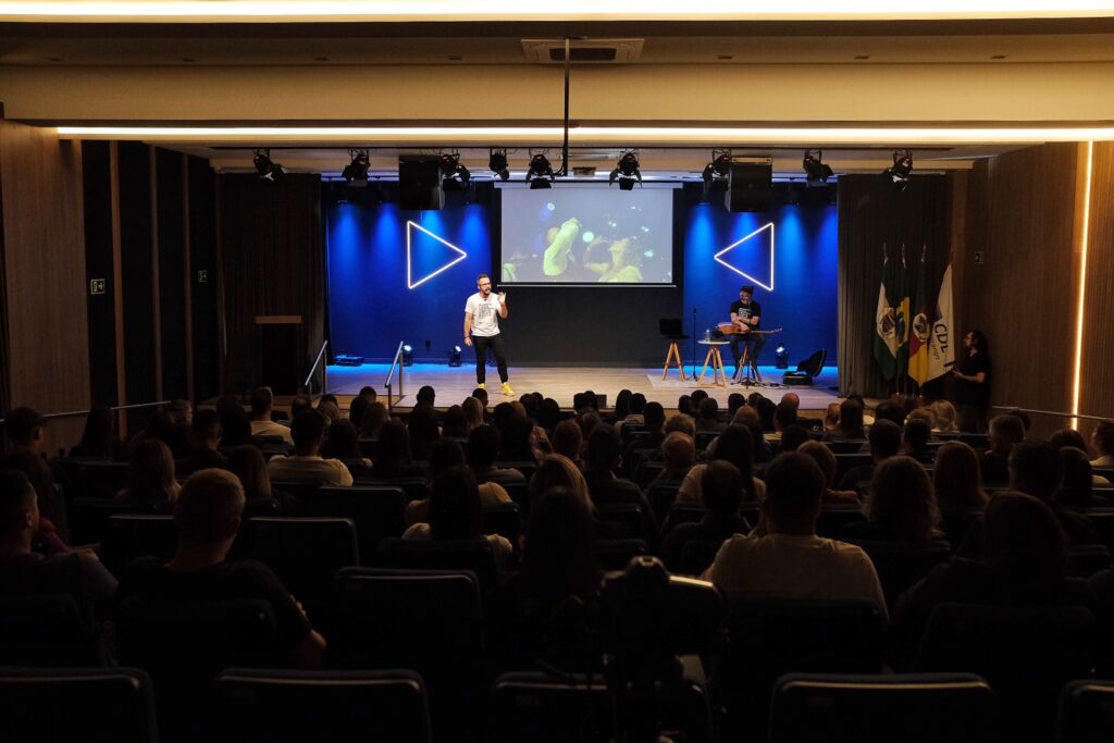 Seminário Desafios e Oportunidades em Sapiranga mostra um varejo cada vez mais inovador e próximo do consumidor 9 421880 1057241 cdlsapiranga