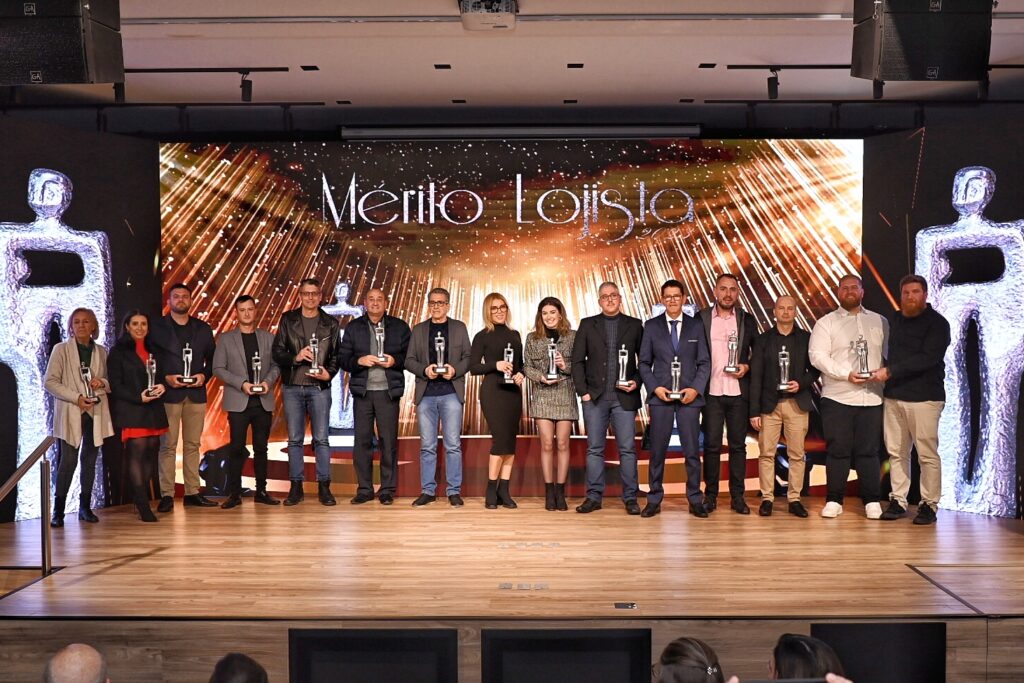 Noite foi de celebração com o Prêmio Mérito Lojista em Sapiranga 1 425333 1067903 dsc 6892