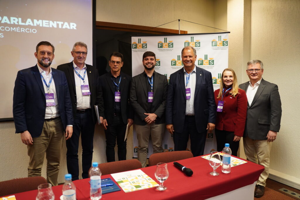 Avanços na composição da Reforma Tributária foram destaque em debate da Frente Parlamentar Nacional e Estadual na 1a Convenção Lojista 3 427432 1074856 a7303971