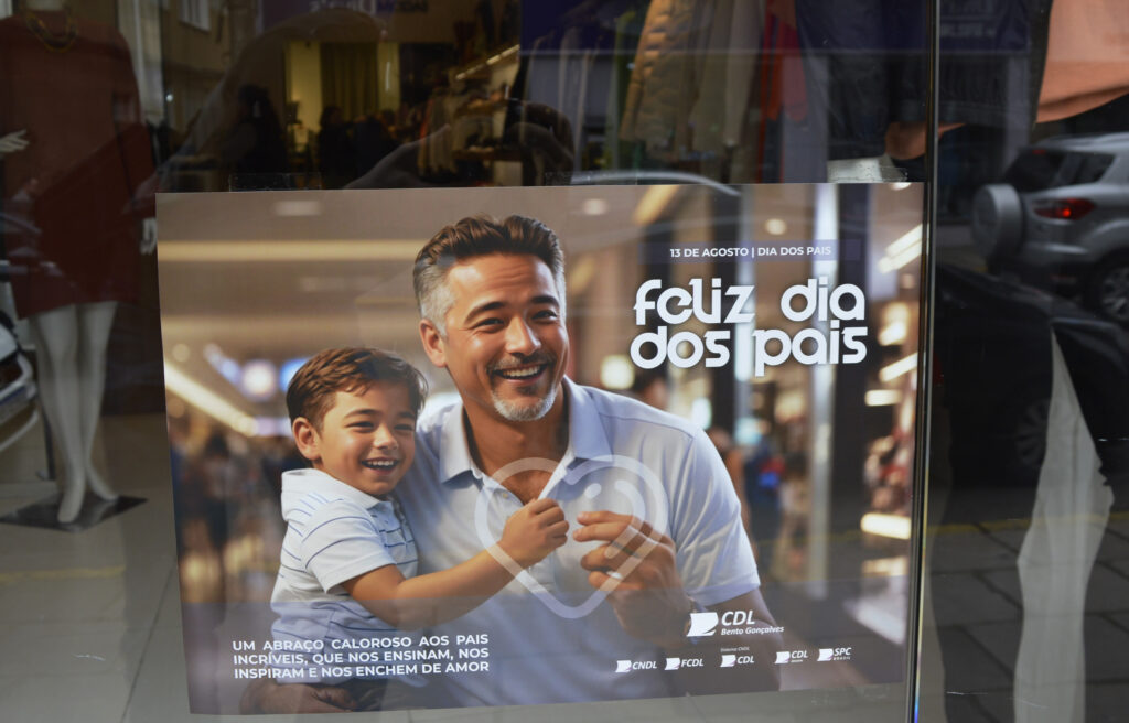 Dia dos Pais deve gerar aumento de 10% nas vendas do comércio de Bento Gonçalves 1 Dia dos Pais deve movimentar comercio de Bento Goncalves Credito Alessandro Manzoni Exata Comunicacao 2