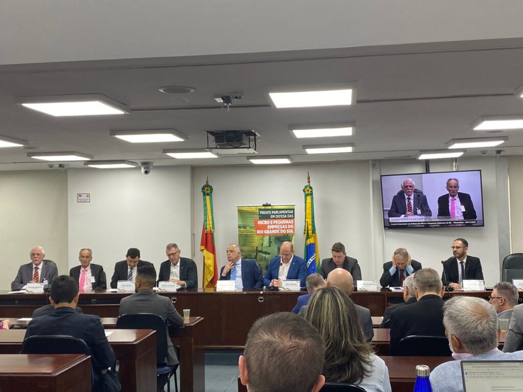 Federação Varejista do RS presente no Seminário de Políticas Públicas para Micro e Pequenas Empresas na Assembleia Legislativa 5 431130 1086572 whatsapp image 2023 11 09 at 14.03.17