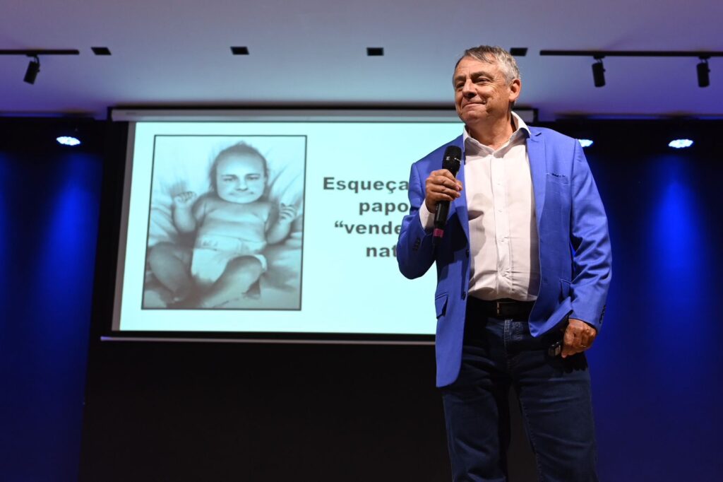 Palestra de Eduardo Tevah em Sapiranga mostra os segredos da venda em tempos modernos 7 431619 1088049 whatsapp image 2023 11 22 at 07.37.44