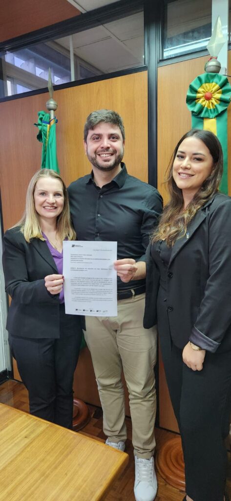 Mobilização da Federação Varejista do Rio Grande do Sul pede que parlamentares reprovem projeto que visa aumentar ICMS 1 431657 1088208 whatsapp image 2023 11 22 at 12.56.11