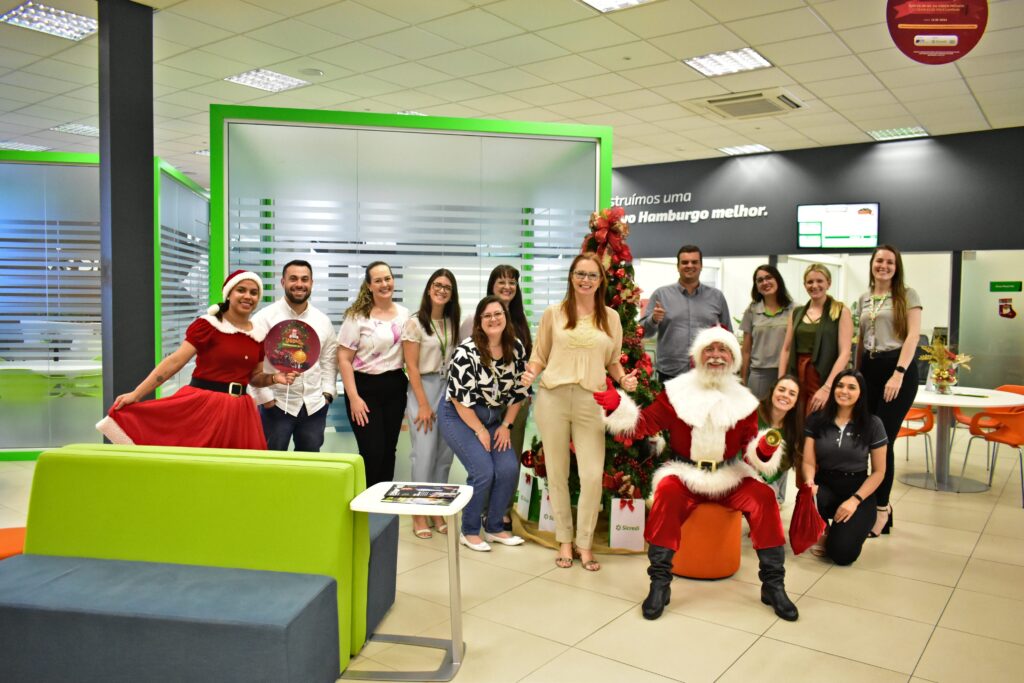 Casal Noel inicia visitas no comércio hamburguense 3 DSC 0002 1