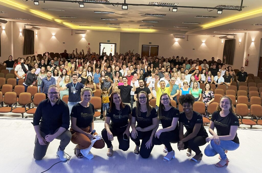 Palestra "Na Vida Tudo É Venda" abre a programação dos 50 anos da CDL Igrejinha e Três Coroas 1 CDL Igrejinha e Tres Coroas Palestra 2024 1