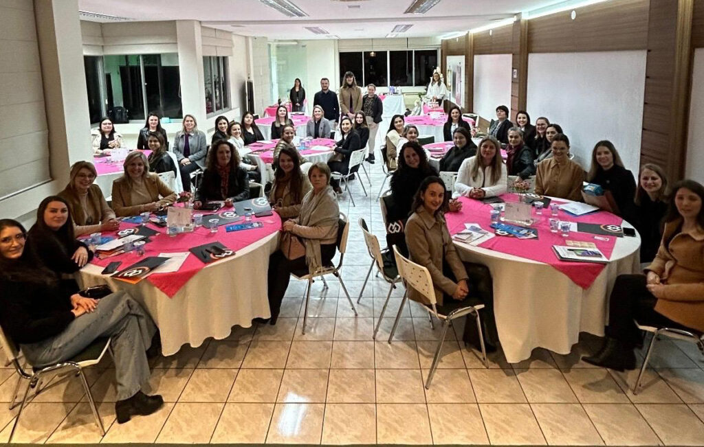 Empreendedorismo feminino ganha evidência em encontro da CDL Mulher RS 10 Erechim