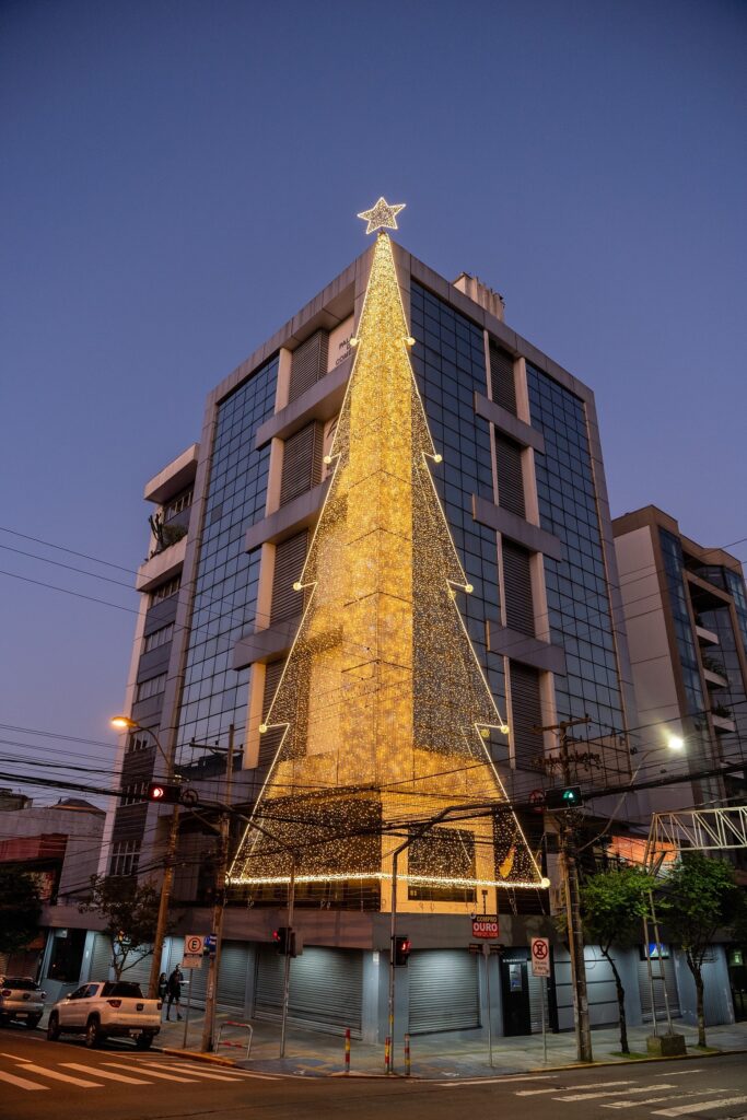 CDL Caxias retoma concurso Brilha Caxias e leva encanto do Natal para o comércio e a comunidade 2 Brilha Caxias credito Arthur Bellincanta Gazzi