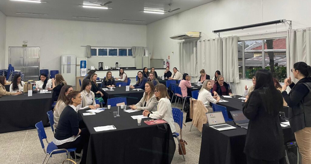 CDL Mulher realiza Rodada de Negócios exclusiva para elas em Três Coroas 2 2a Rodada de Negocios CDL Mulher Igrejinha e Tres Coroas Lidiani Lehnen 4