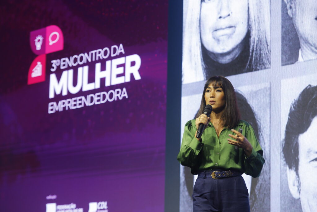 Encontro da Mulher Empreendedora conecta negócios, tecnologia e futuro 6 MG 0673