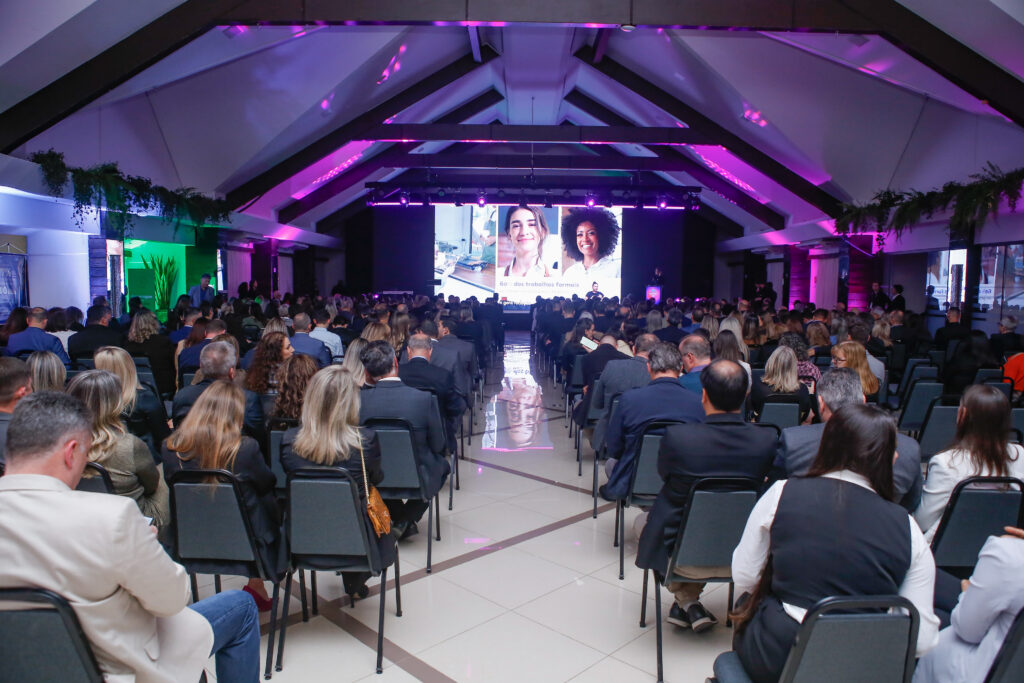 2ª Convenção Estadual Lojista mostra capacidade do varejo de se reinventar 7 MG 1602