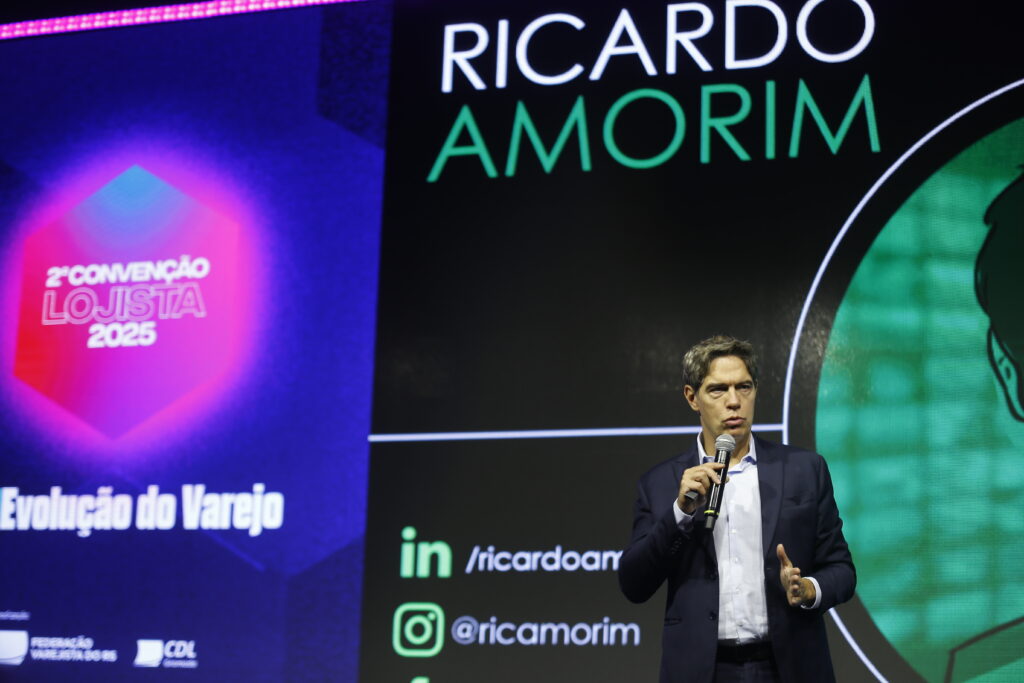 Convenção Lojista promove re-evolução para varejistas gaúchos 3 Ricardo Amorim 3