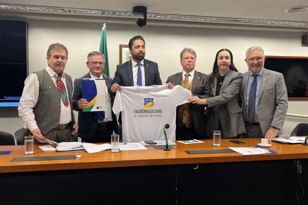 Federação Varejista do RS apresenta pautas em reunião da Bancada gaúcha em Brasília 11 Bancada gaucha 6