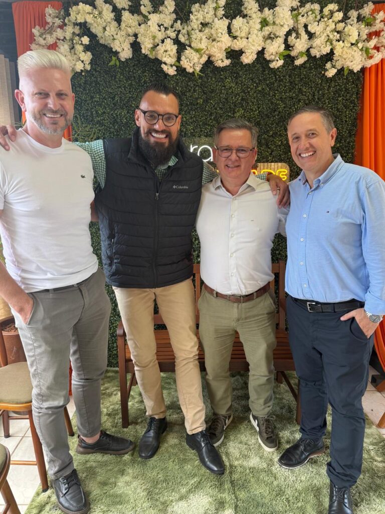 Federação Varejista do RS fortalece laços durante a Oktoberfest de Santa Cruz do Sul 10 Imagem do WhatsApp de 2025 10 10 as 18.32.49 eace15bc