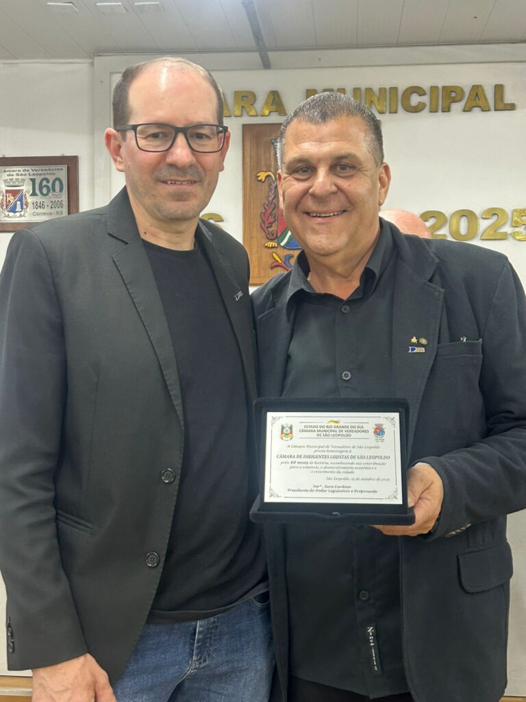 Federação Varejista prestigia homenagem aos 60 anos da CDL São Leopoldo 8 Imagem do WhatsApp de 2025 10 16 as 09.25.27 59b07140