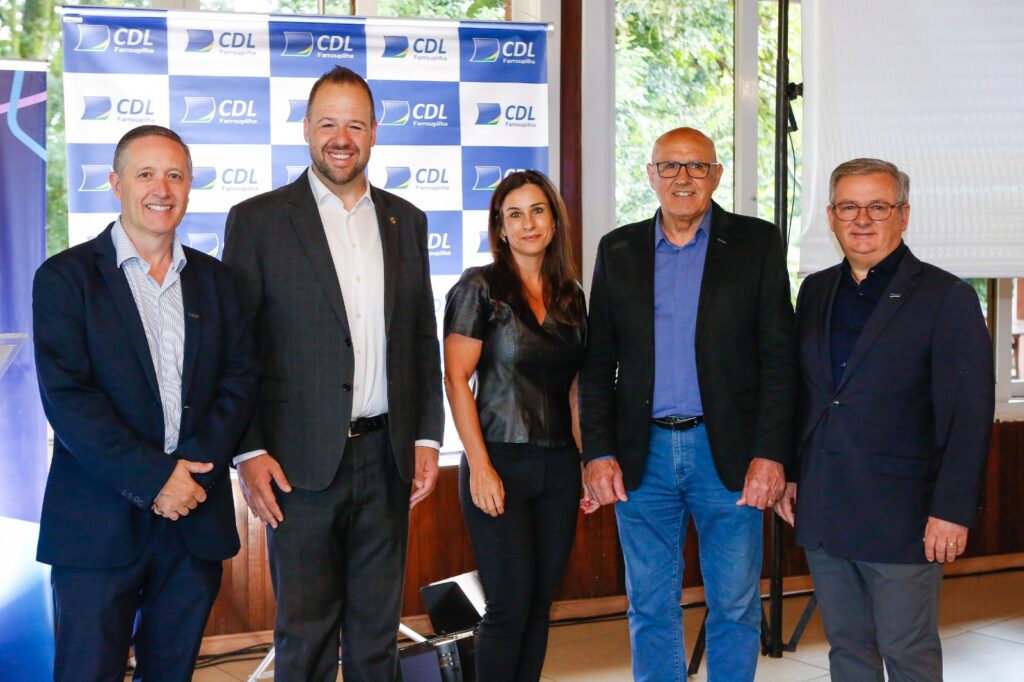 Em circuito de eventos pós NRF, Federação Varejista leva insights a Farroupilha 5 Cafe NRF CDL Farroupilha 5