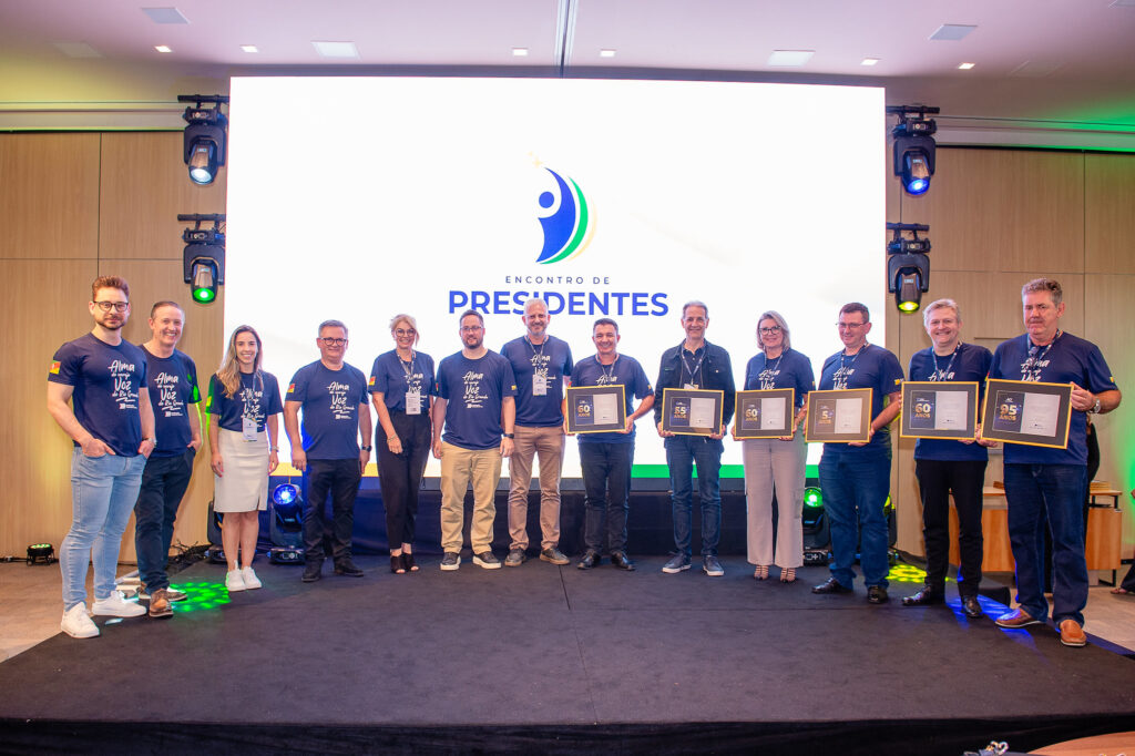 CDL Santa Cruz recebe homenagem da Federação Varejista do RS pelos 60 anos da entidade 5 463388 1195132 55153252305 fec13db80b k