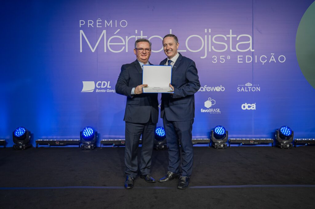 Federação Varejista do RS marca presença no 35º Mérito Lojista, da CDL-BG 2 Ivonei Pioner e Marcos Carbone