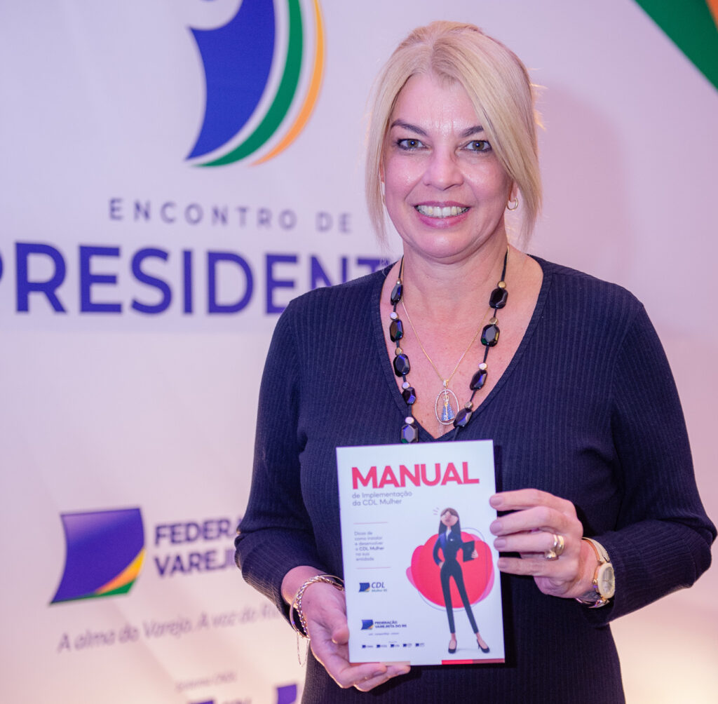 CDL Mulher RS apresenta manual para implementação de representações femininas nas CDLs 10 Debora Balbinot Lunardi 1 e1775501729649