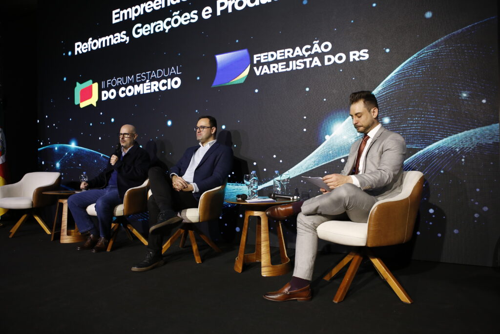 II Fórum Estadual do Comércio - “Empreender no Brasil, Reformas, Gerações e Produtividade” 4 MG 9428