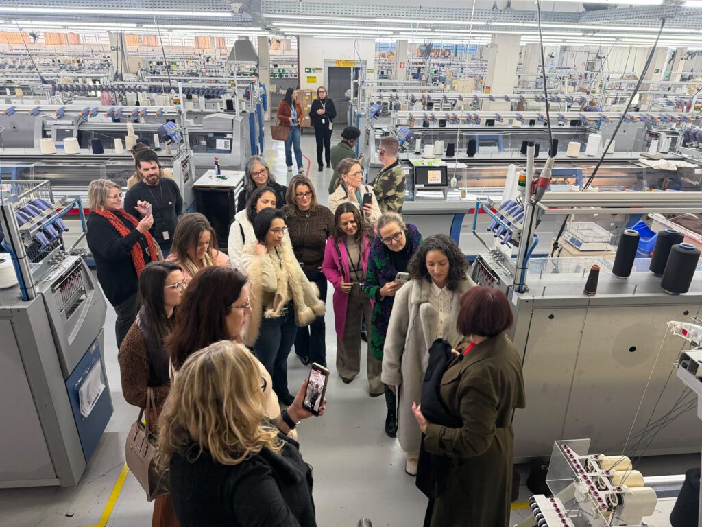 Empresários do Programa Evoluir realizam visita técnica à Anselmi 4 CDL realiza visita tecnica a Anselmi Lidiani Lehnen 2