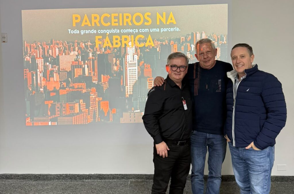 Federação Varejista visita fábrica da General Motors em São Caetano do Sul 2 WhatsApp Image 2026 07 15 at 17.52.53 e1784639200456