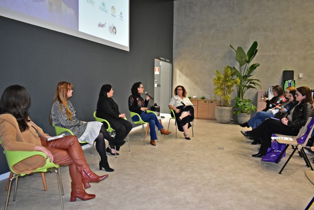 CDL Mulher debate relações humanas em tempos de inteligência artificial 5 DSC 0065 11